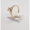 Złoty pierścionek zaręczynowy z brylantem KOD PRODUKTU: PZ 484