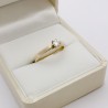  Około Złoty pierścionek zaręczynowy z diamentem KOD PRODUKTU: PZ 099